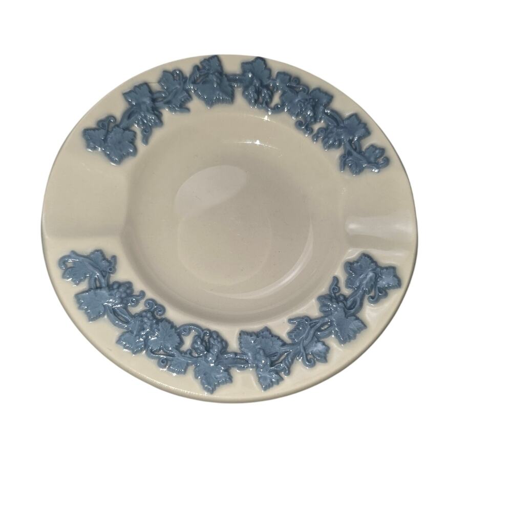 Vintage Wedgwood Queensware Lavender Blue on White Cream Ashtray